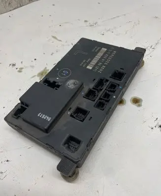Mercedes-Benz E W211 Door control unit/module 2118208185 00401298