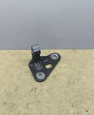 Mercedes-Benz CLS C219 Front door upper hinge