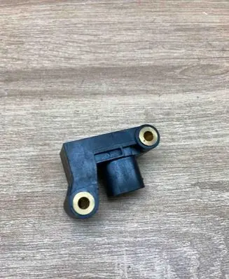 BMW 5 E60 E61 Airbag deployment crash/impact sensor 6977398 220507