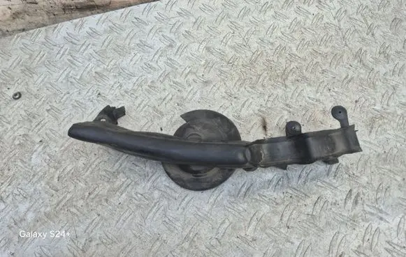 Engine compartment rubber