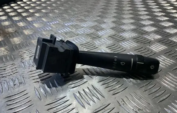 Volvo S60 Wiper control stalk 8691695