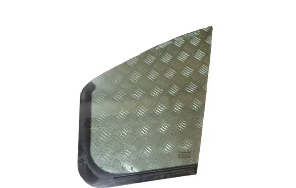 Renault Trafic III (X82) Front door vent window glass four-door M23100 43R011057