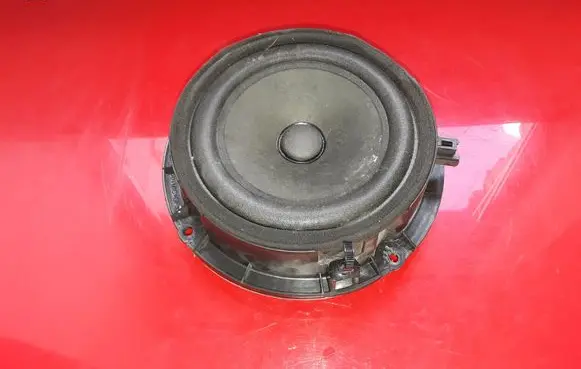KIA Sportage Front door speaker 963303W000