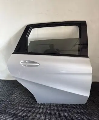 Mercedes-Benz B W246 W242 Rear door 761