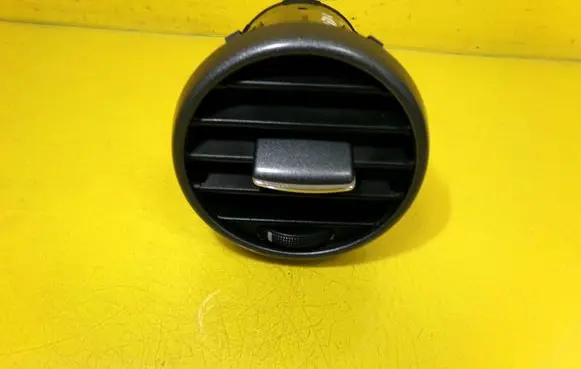 Seat Toledo III (5P) Dashboard side air vent grill/cover trim 1P0819203