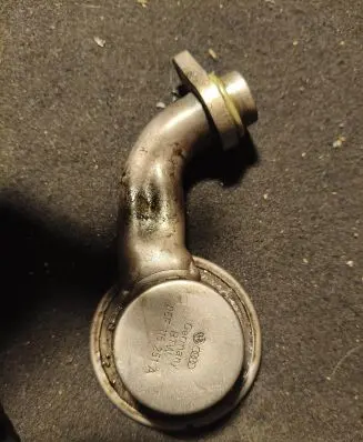 Volkswagen Golf VI Oil pump 06F115251A