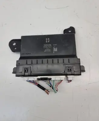 Lexus RX 450H Other control units/modules 8865048F70