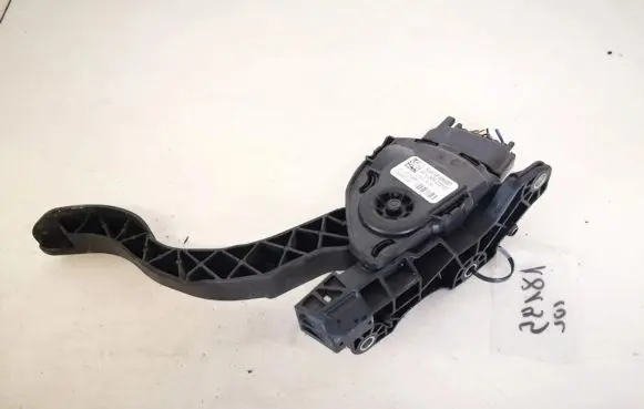 Volvo S80 Accelerator throttle pedal 6g929f836bd 6g92-9f836-bd