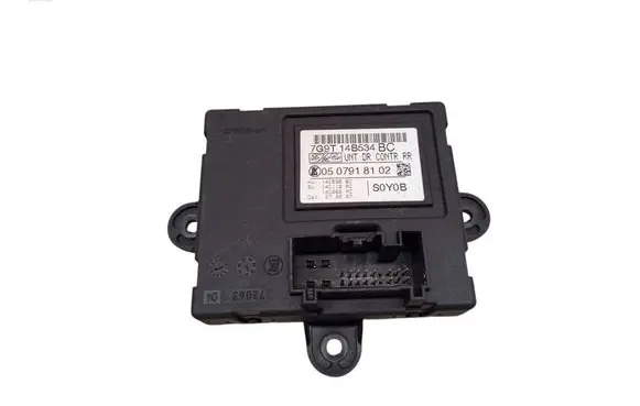 Ford Mondeo MK IV Door control unit/module 7G9T14B534BC 0507918102