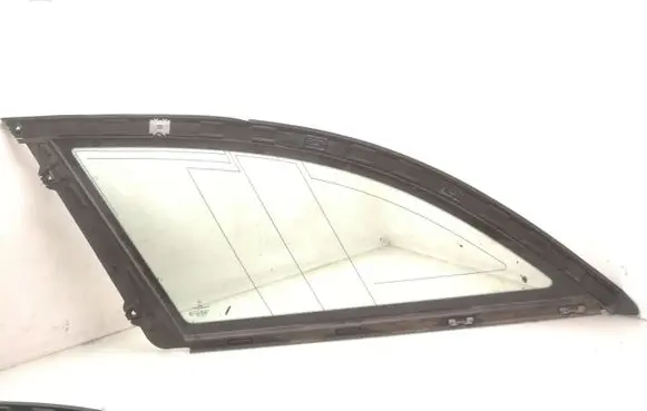 Mercedes-Benz E W211 Rear side window A2116701512 AS2