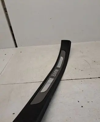 BMW 7 E65 E66 Rear sill trim cover 8223553