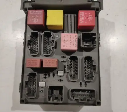 Renault Espace - Grand espace IV Comfort/convenience module 8200315962 8200004201E 81N1