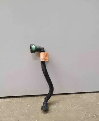 Ford Explorer VI Brake vacuum hose/pipe L1M39G271BC