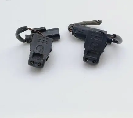 Mercedes-Benz CLK A209 C209 Windshield washer spray nozzle 