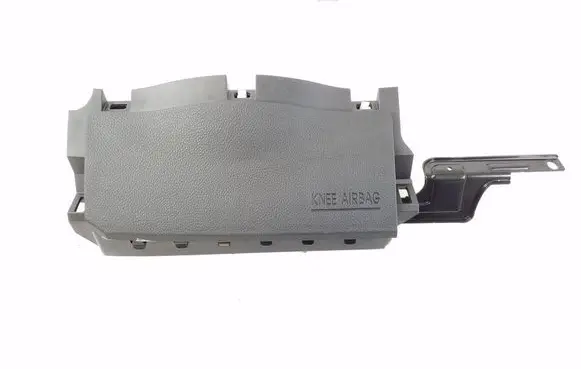 Hyundai Santa Fe Knee airbag 569702W100