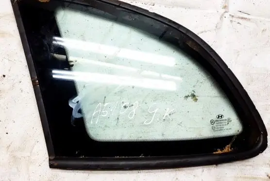 Hyundai Santa Fe Rear side window