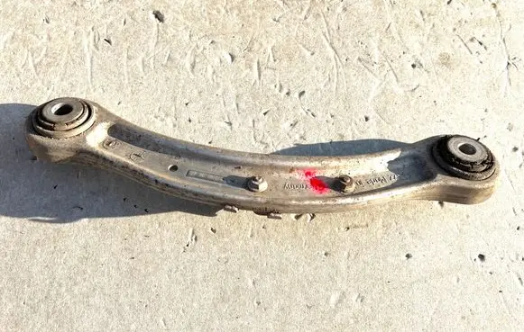 Porsche Cayenne (92A) Rear control arm 7L0505375A