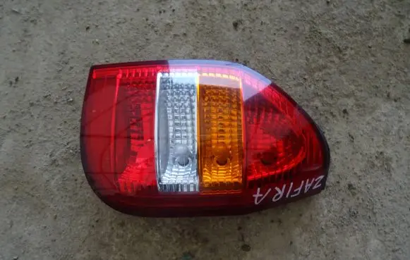 Opel Zafira A Rear/tail lights 62281