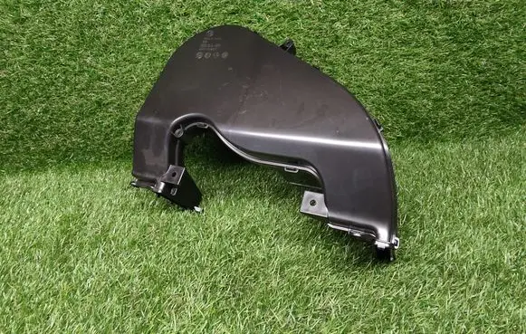 Volkswagen Jetta VI Other trunk/boot trim element 5C6819723