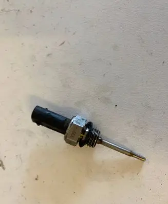Volkswagen Polo V 6R Intake air temperature sensor 03N906081A