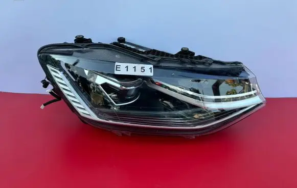 Volkswagen Caddy Headlight/headlamp 2K8941036R