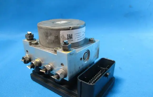 Dacia Dokker ABS Pump 476608587R