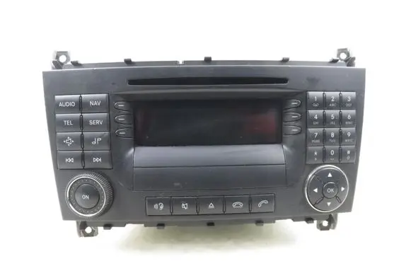 Mercedes-Benz C AMG W203 Radio/CD/DVD/GPS head unit 2038270062 2038703489