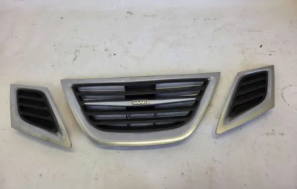 Saab 9-3 Ver2 Front bumper upper radiator grill 12765507 12765503 12765504