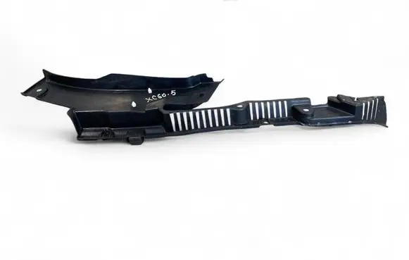 Volvo XC60 Fender mounting bracket 32216110