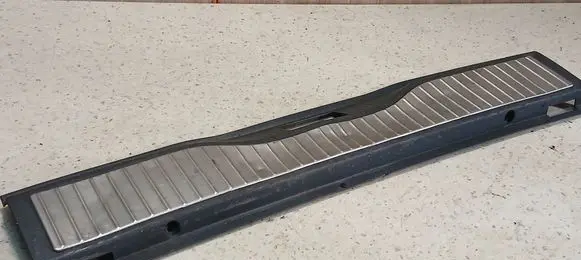 Opel Zafira B Trunk/boot sill cover protection 13131330 11E00325 13164660