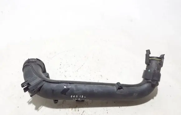 Volkswagen PASSAT B8 Brake vacuum hose/pipe 04E145673P