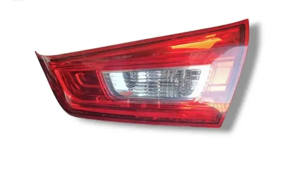 Mitsubishi ASX Tailgate rear/tail lights 8336A088