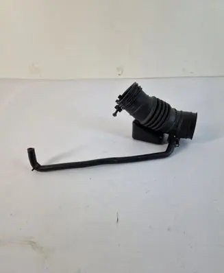 Hyundai i20 (PB PBT) Turbo air intake inlet pipe/hose 281401J110