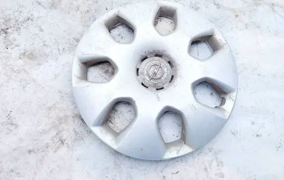 Opel Astra H R16 wheel hub/cap/trim 13267802
