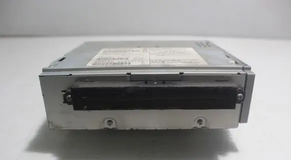 Radio/GPS head unit trim