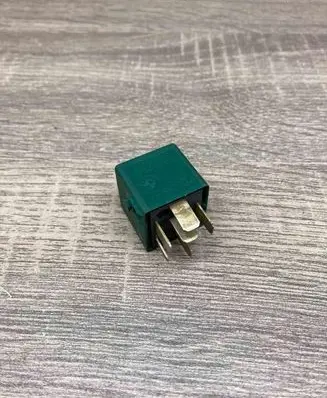 BMW 3 E36 Other relay 8350566 V23134K52X166