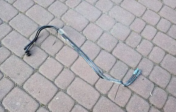 Opel Corsa E Fuel line/pipe/hose 13196485 13196487