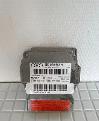 Audi A8 S8 D3 4E Airbag control unit/module 4E0959655H 0285001672 4E0910655D