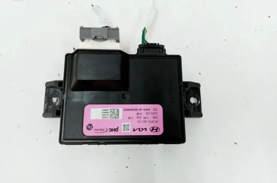 Hyundai Kona II Tailgate/trunk control unit/module 81870BE100
