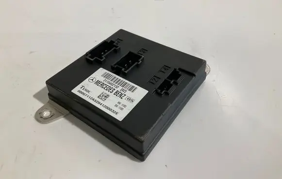 Mercedes-Benz E W211 Comfort/convenience module 2115452132