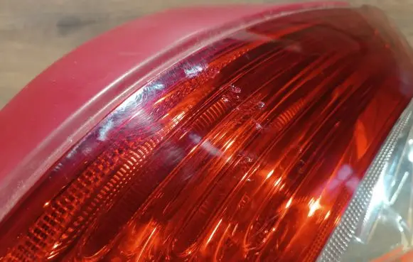 Peugeot 208 Rear/tail lights 9672628380