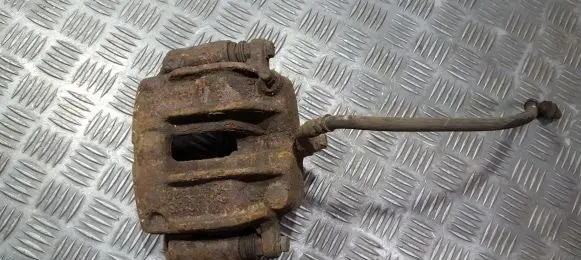 Nissan Terrano Front brake caliper