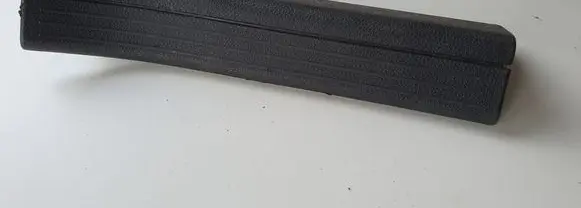 Mercedes-Benz C W204 Rear sill trim cover