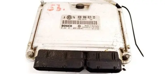 Volkswagen Golf IV Engine control unit/module 038906019DD