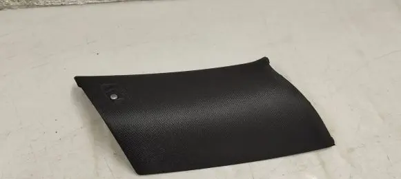(C) pillar trim