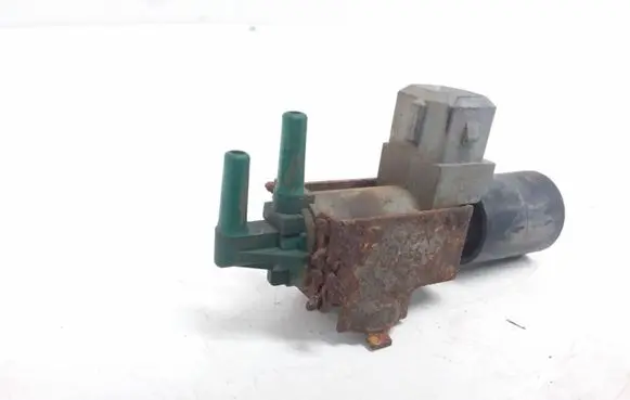Valve vacuum