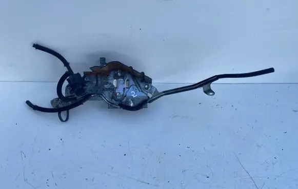 Toyota Avensis T250 Vacuum valve 258600R010
