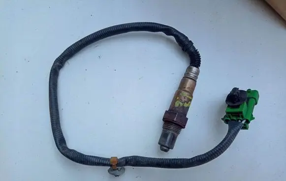 Peugeot 308 Lambda probe sensor