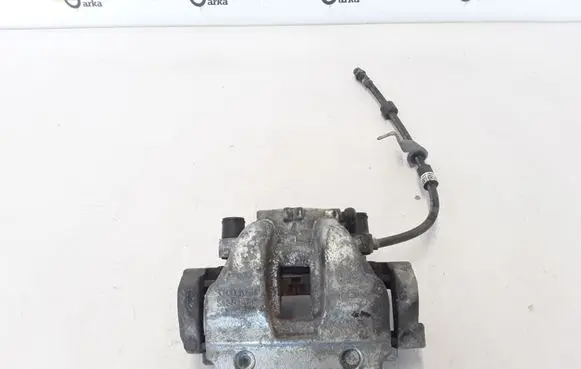Volvo XC90 Front brake caliper 31381442
