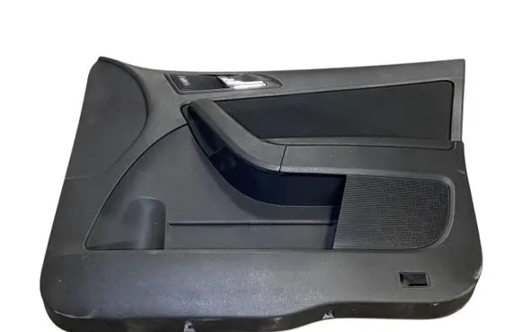 Skoda Yeti (5L) Front door card panel trim 5L1867006E 5L1867012 1Z0035411P